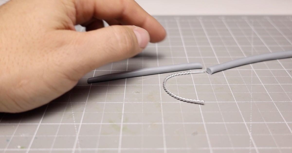 Making The Dangling Fish Light Using Armature Wire & Clay