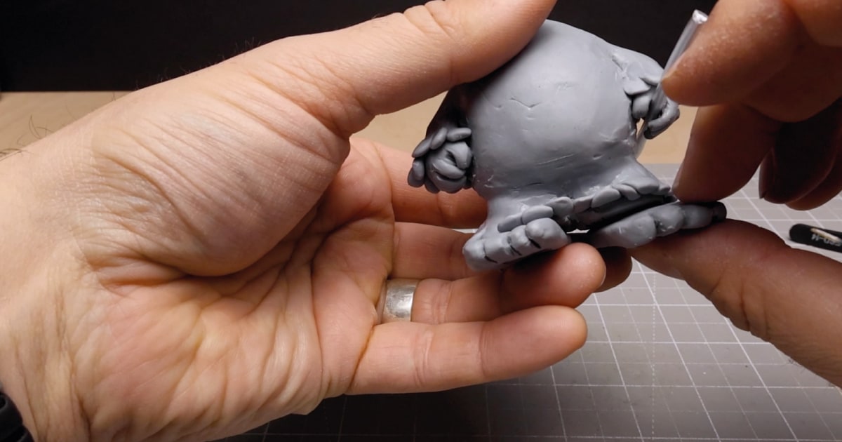 Adding Feet To Yeti Bobblehead