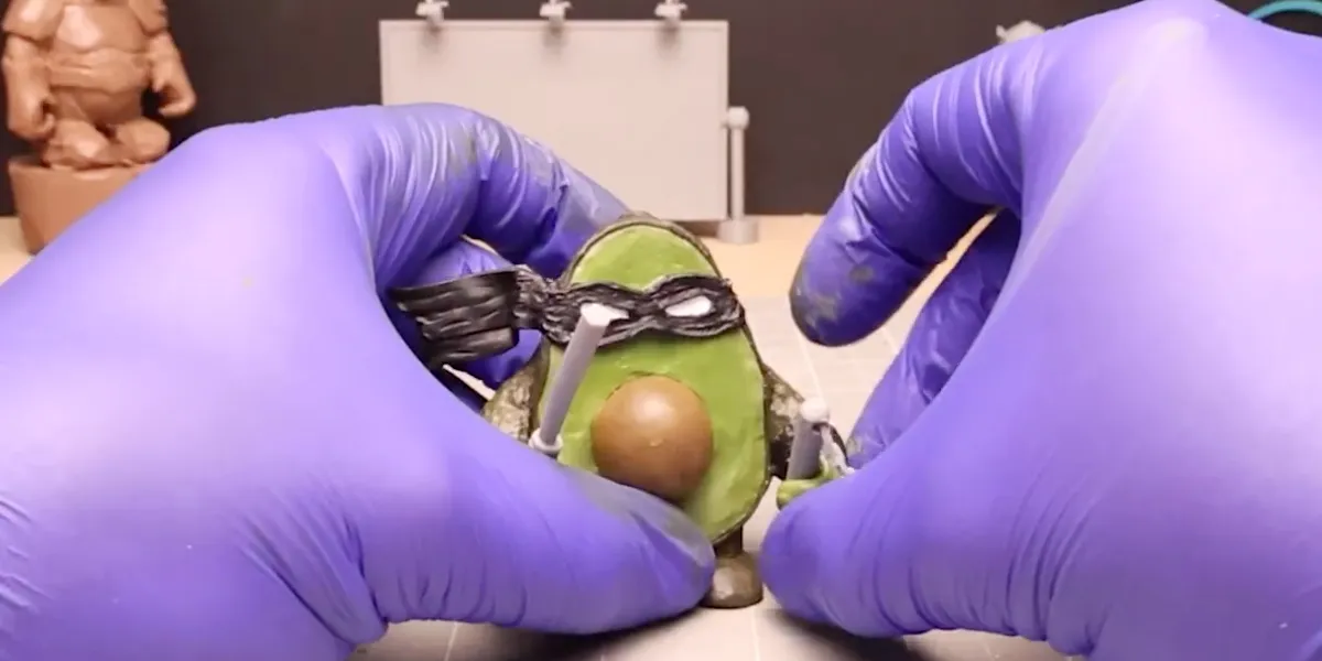 Adding 3D Printed Weapons To Ninjacado Polymer Clay Sculpture